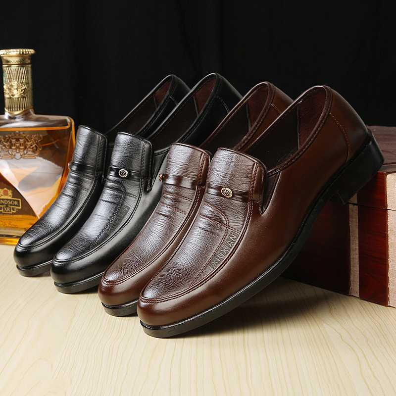 Zapatos - Elegancia de Oficina, Comodidad de Diario